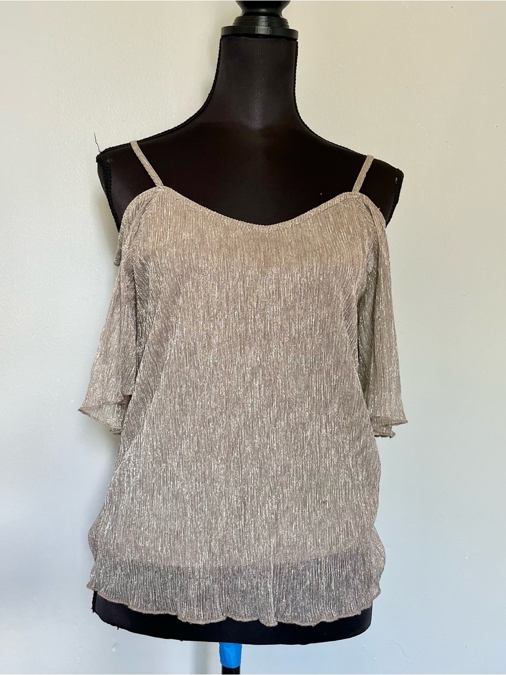2010s indie sleaze shimmer tank top
